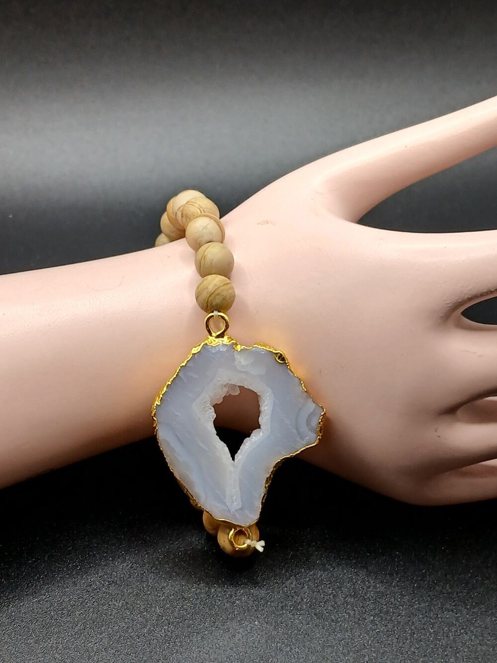 Druzy Agate Geode Charm Bracelet With Striped Agate Beads